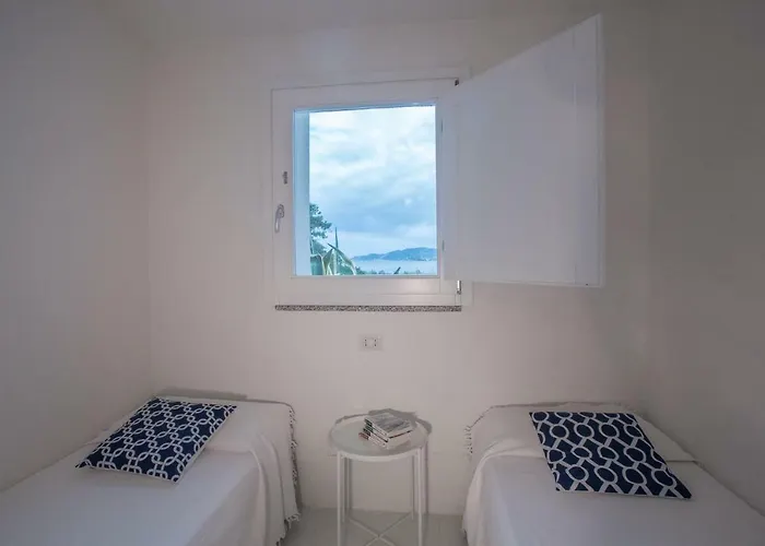 Sul Mare Sardegna Calipso 度假居 *